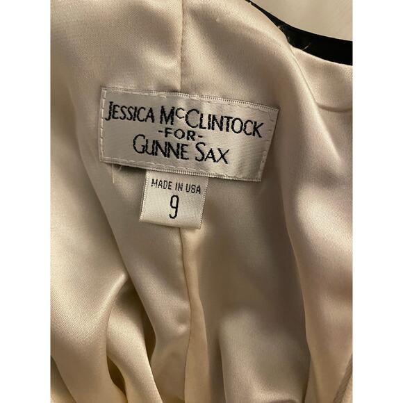 Sweetheart Bodice Empire Waist Formal Dress (USED LIKE NEW) - Picture 8 of 8